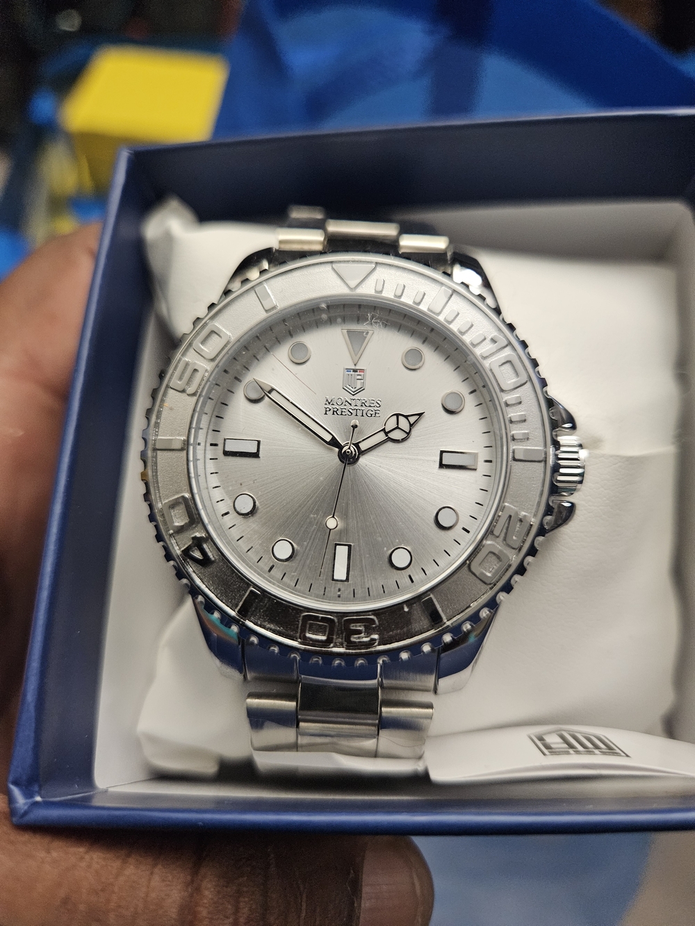 Montres Prestige Men’s Silver Stainless Steel Dive Watch 40mm